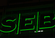 SEB tiritakse Baltimaade rahapesuskandaali