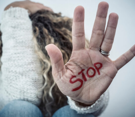 vaarkohtlemine_vagivald