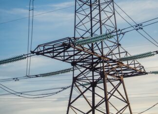 Ukraina elektritaristu