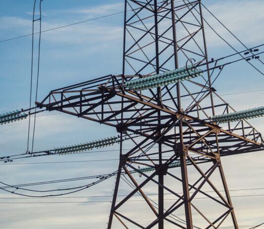 Ukraina elektritaristu